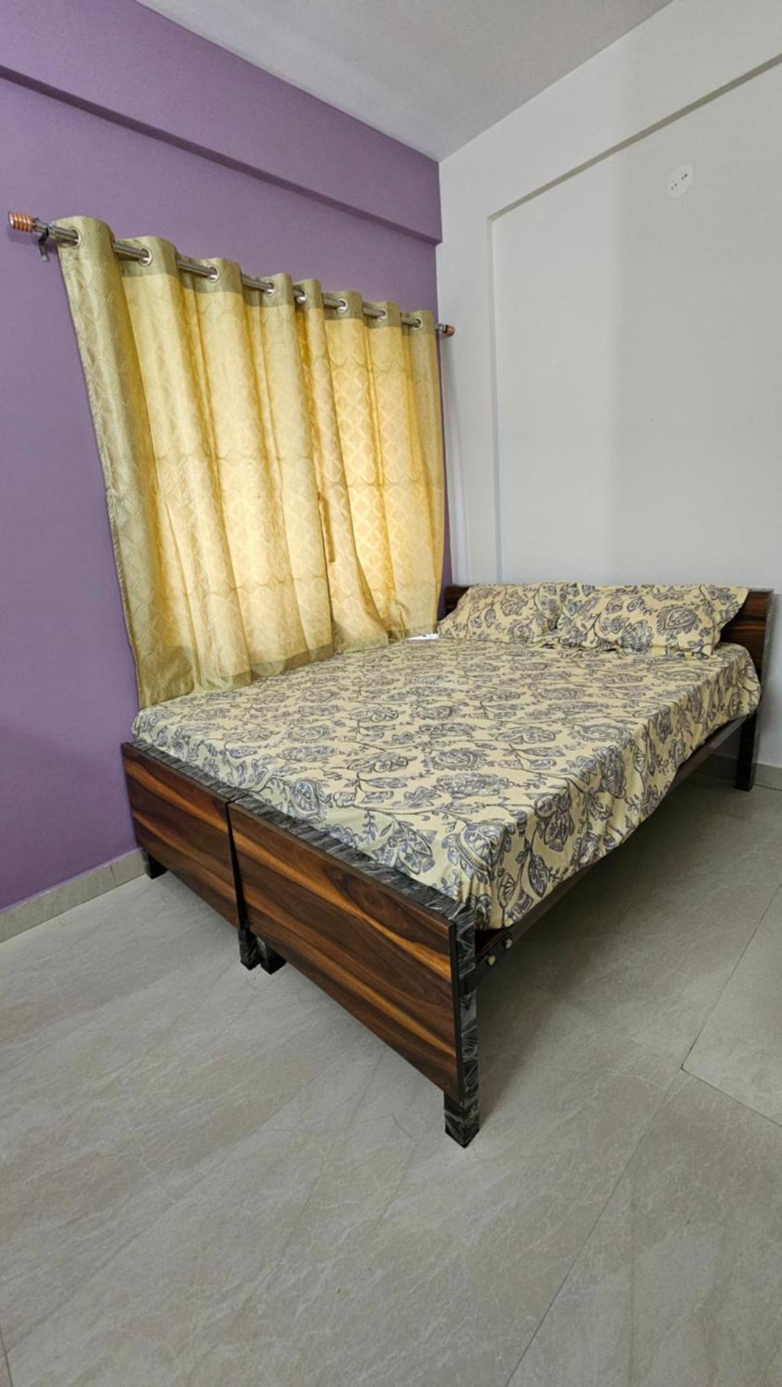 V2 Rooms Bangalore Eksteriør billede